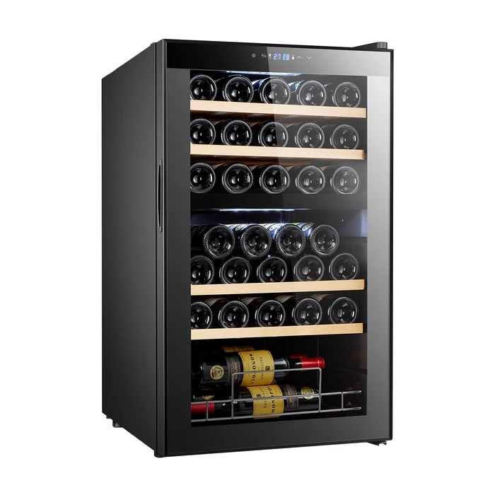 ev33 01 700x700 ev33 01 700x700
